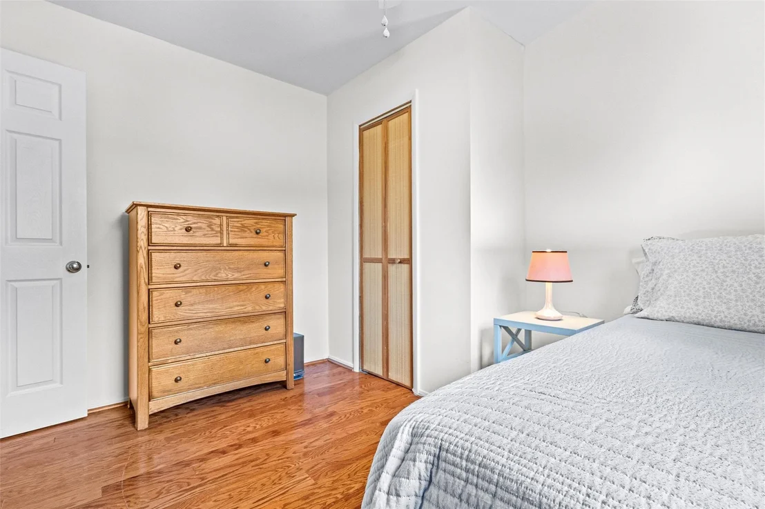 Photo of 18 Eakman Drive