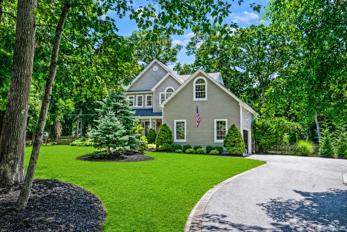 Photo of 15 Cedar Lane
