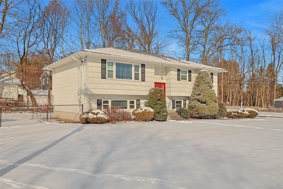 Photo of 19 Lilburn Drive