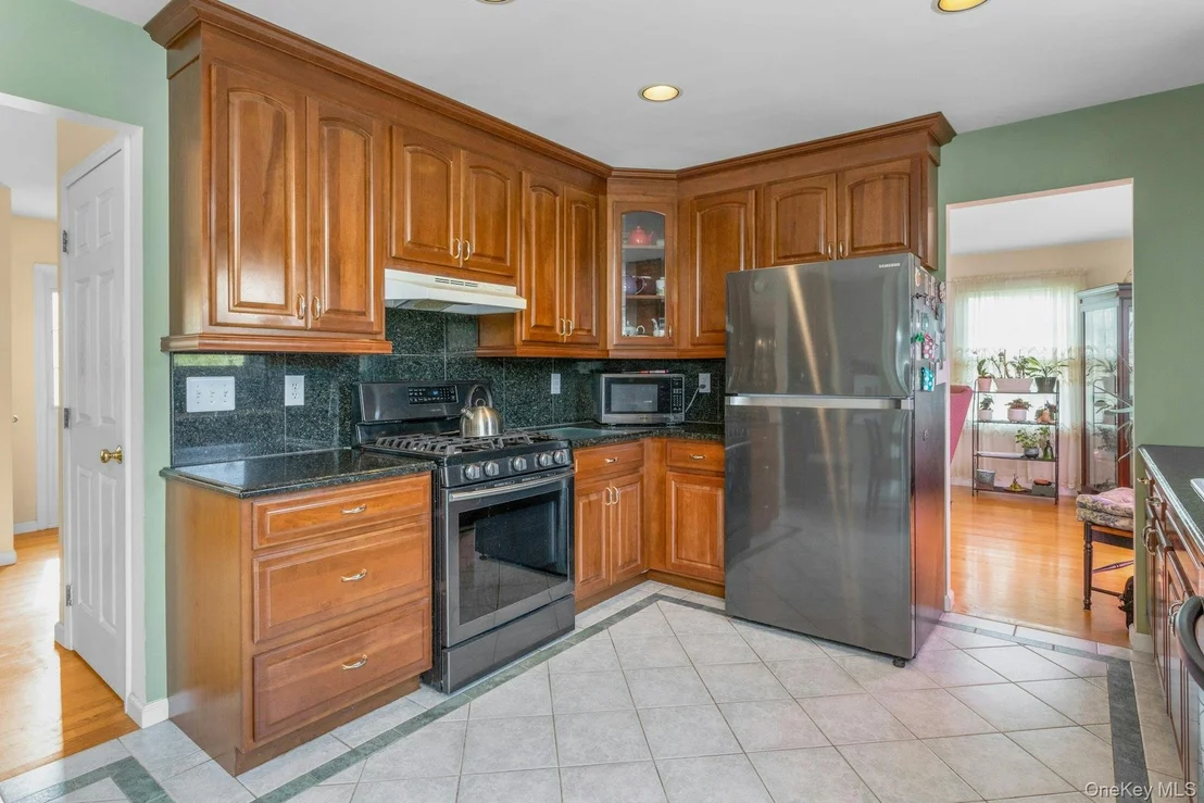 Photo of 86 Somerset Drive