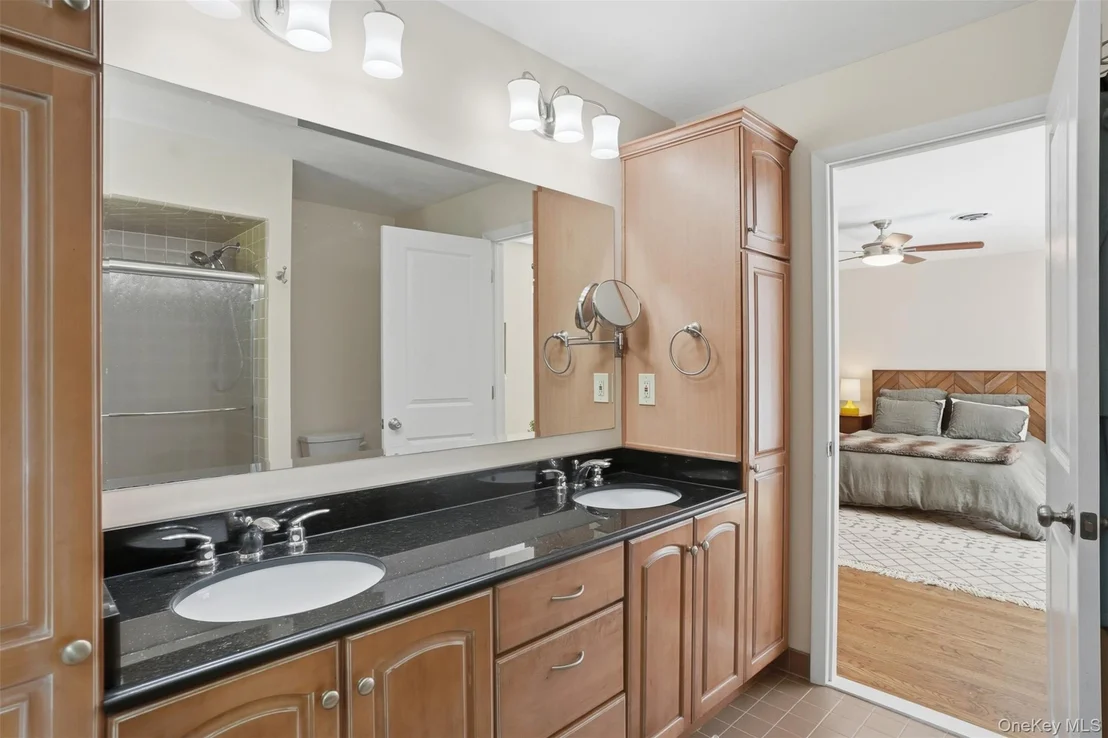 Photo of 17 Stoutenburgh Drive
