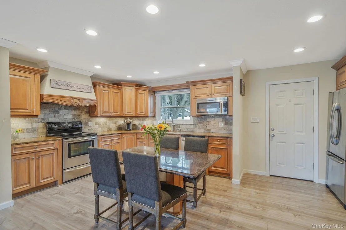 Photo of 11 Nehring Avenue