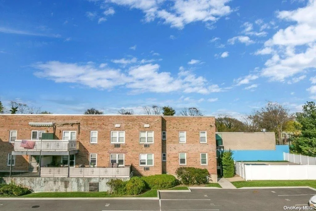 Photo of Unit 5B at 596 Broadway