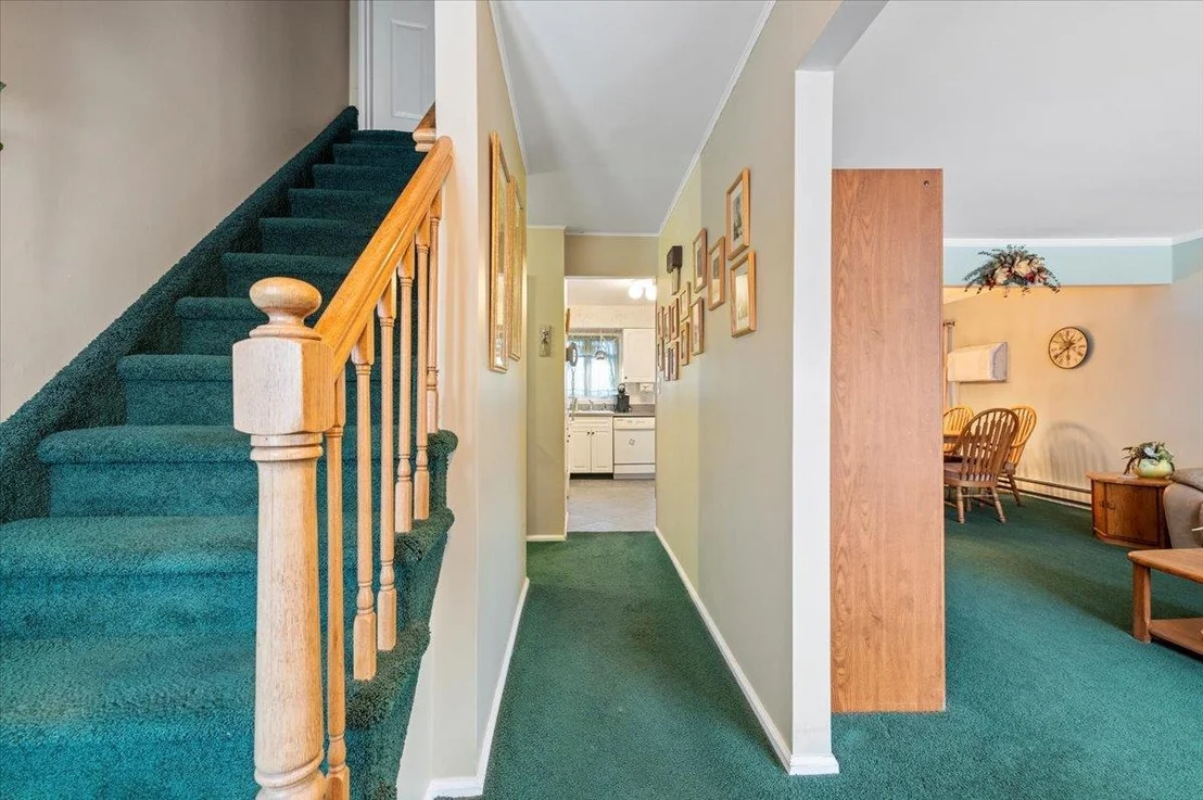 Photo of 8 Sharon Court