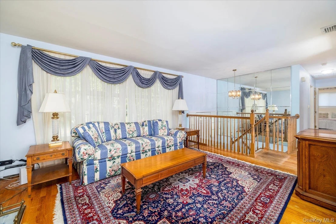 Photo of 33 Starks Place