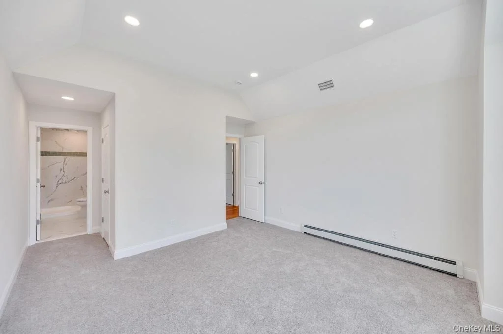 Photo of 77 Carlton Avenue