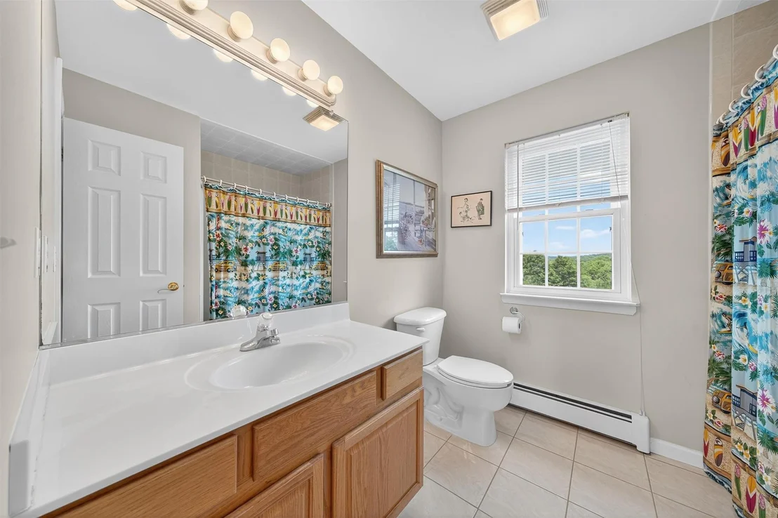 Photo of 106 Maple Avenue