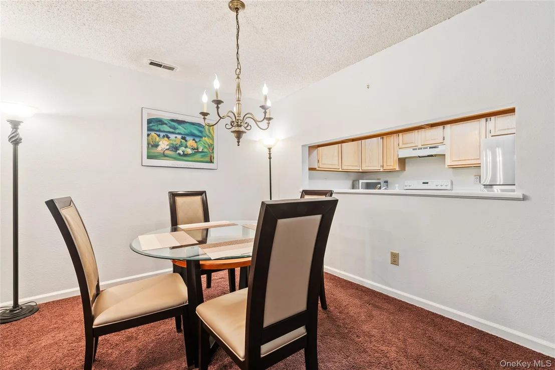 Photo of 5 Spruce Ridge Drive