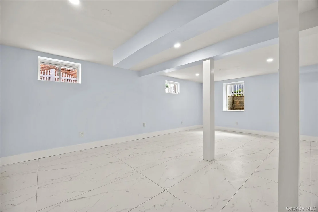 Photo of 27 Circle Drive
