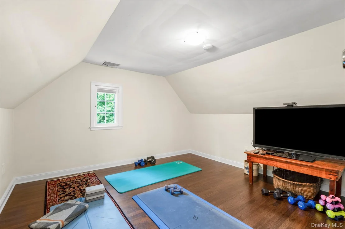 Photo of 144 Douglas Place