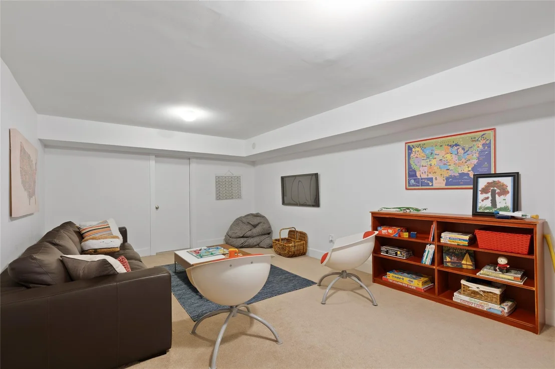 Photo of 44 Riverview Road