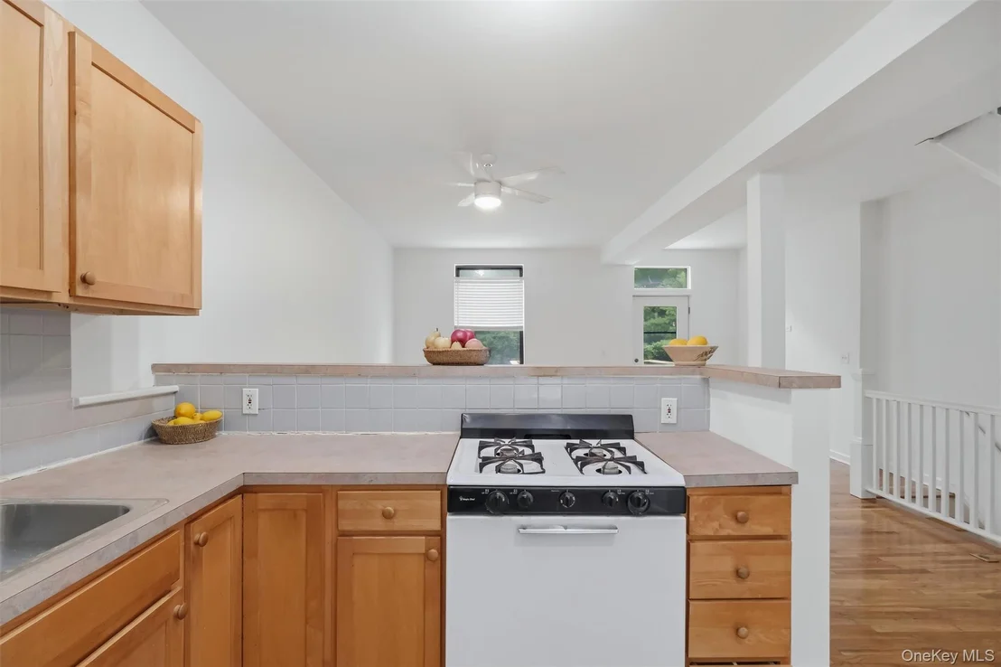 Photo of 1630 Park Street