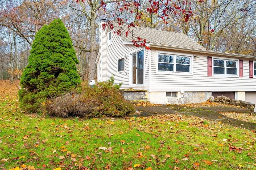 Photo of 802 Forest Glen Road