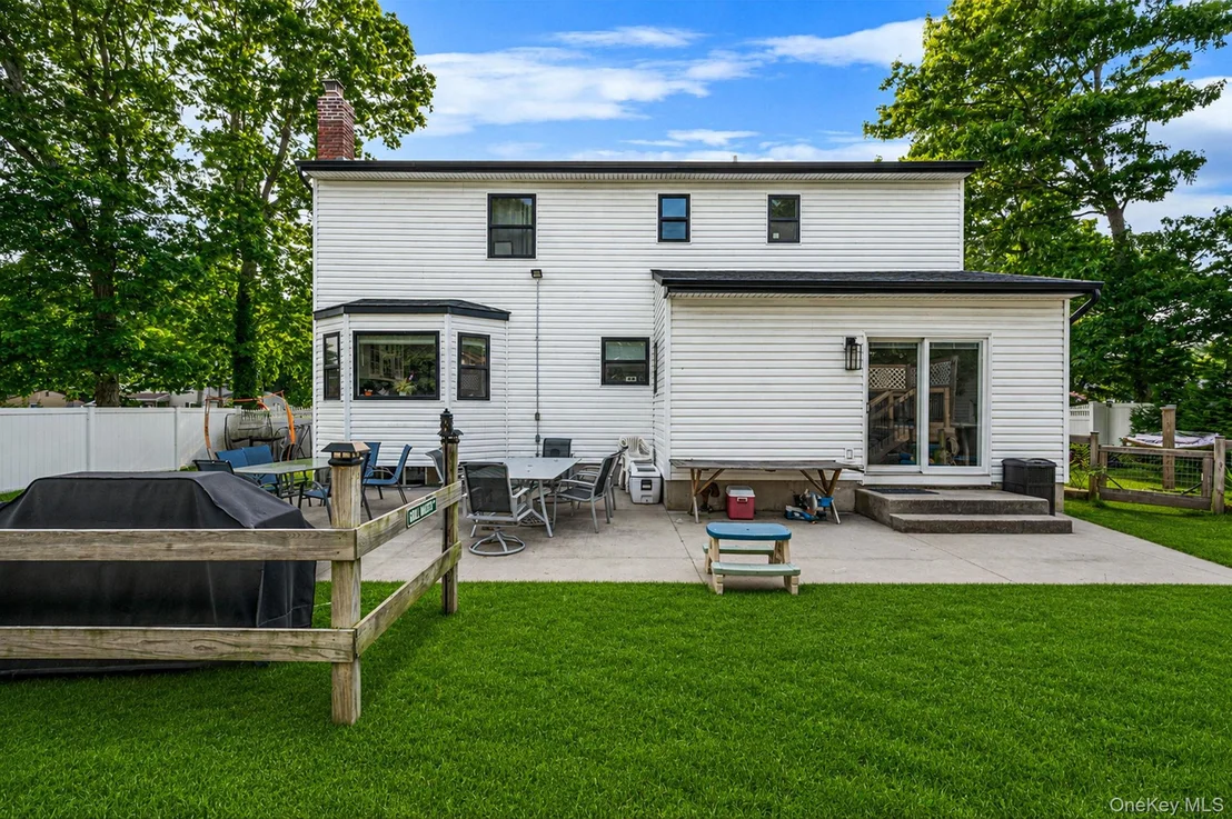 Photo of 53 Abbott Avenue