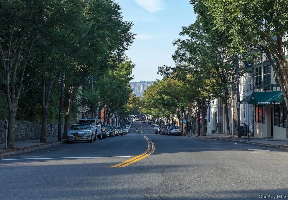 Photo of 77 Washington Avenue