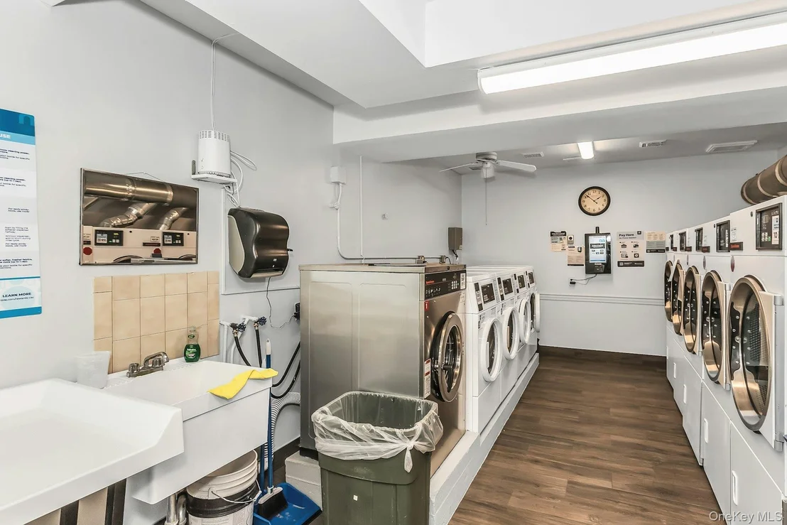 Photo of Unit 17A at 596 Broadway