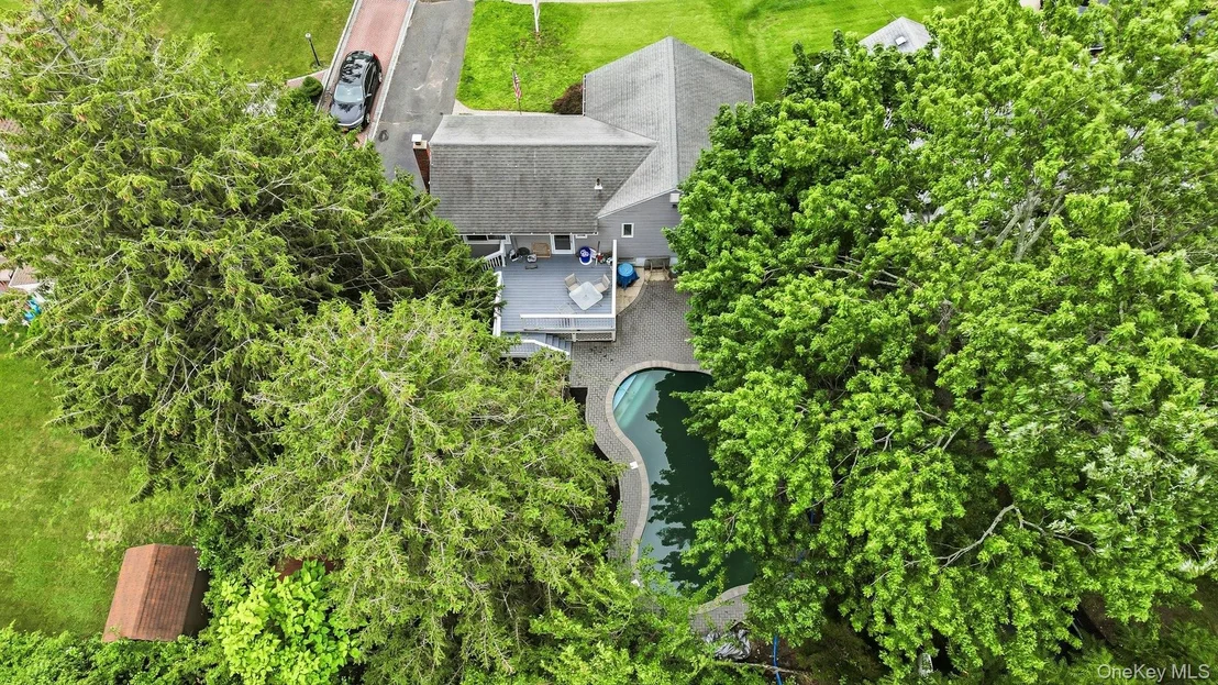 Photo of 43 Tappan Avenue