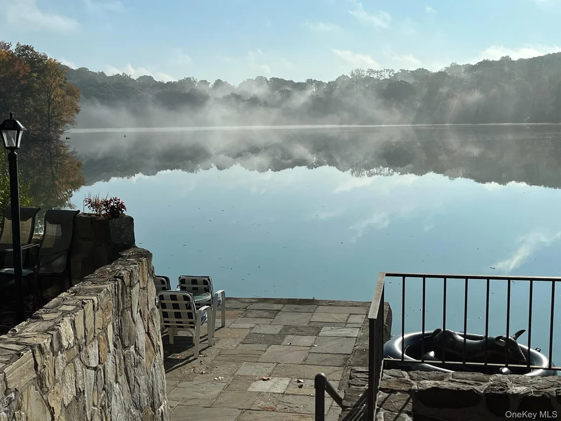 Photo of 3 Lakeside Road