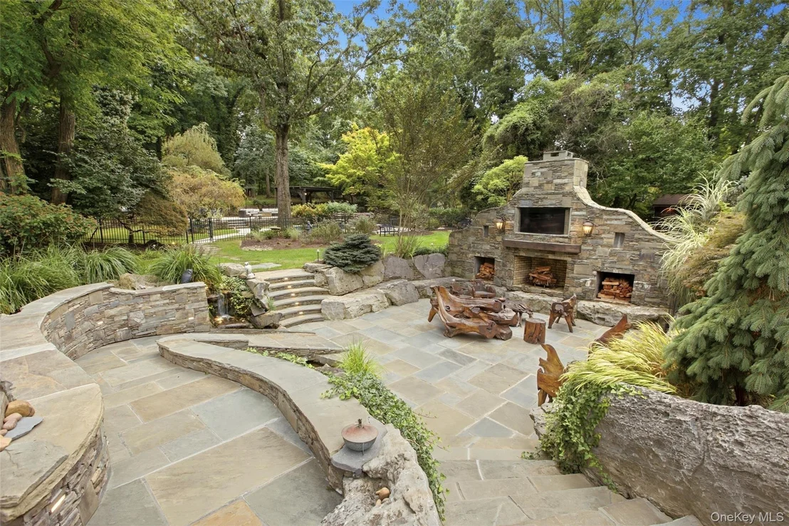 Photo of 1 Evans Lane