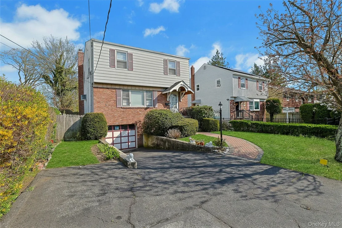 Photo of 150 Windermere Drive