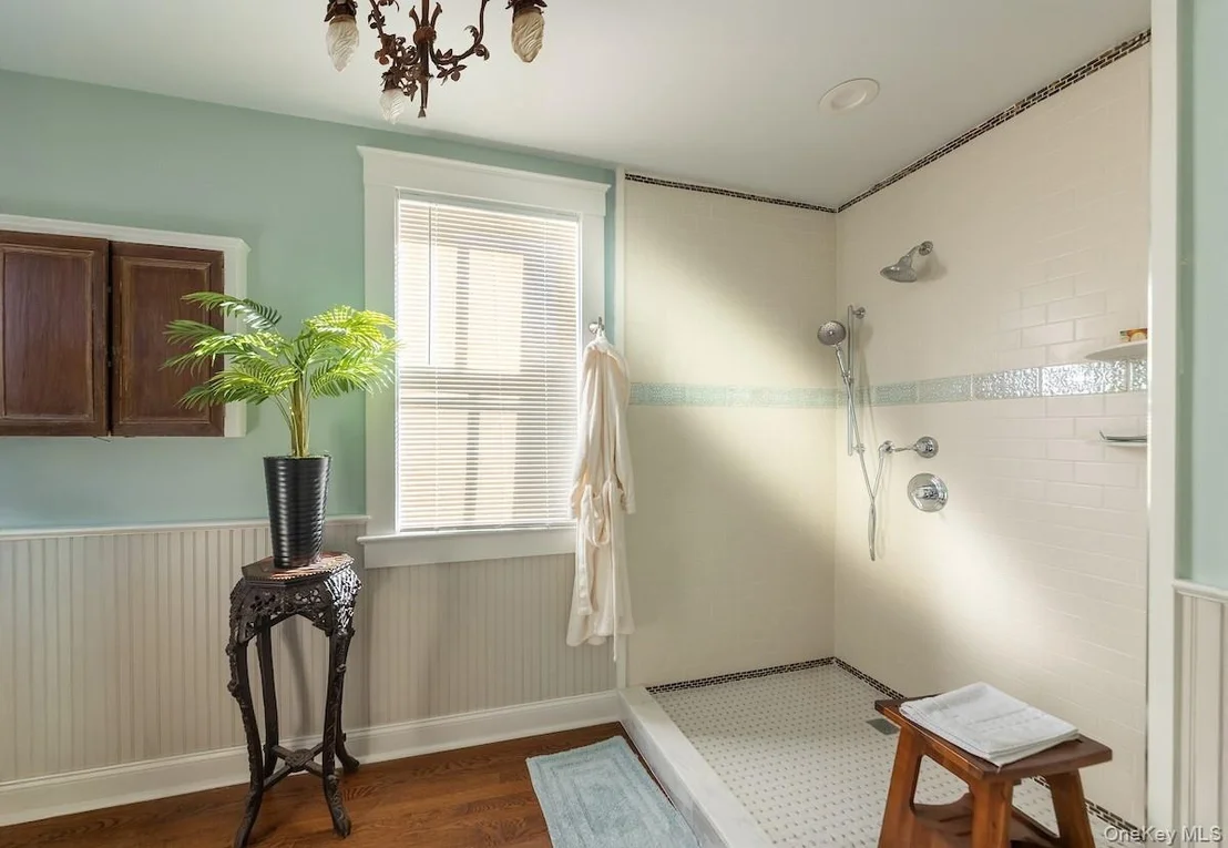Photo of 36 Belden Avenue