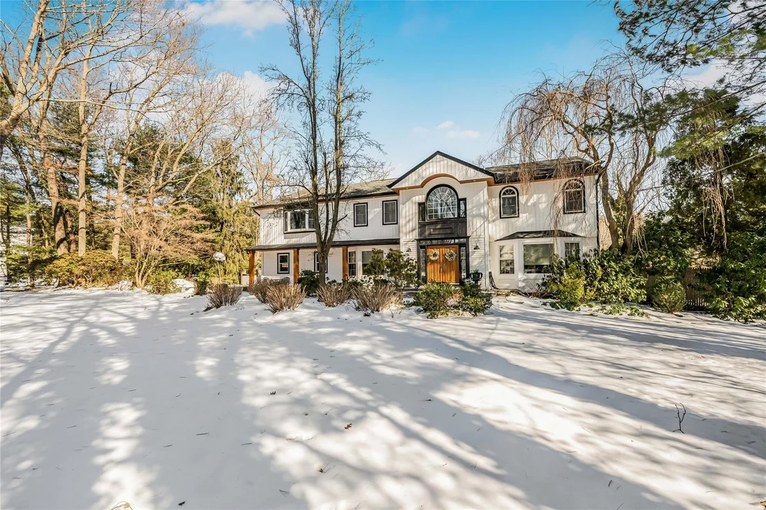 Photo of 205 Laurel Lane