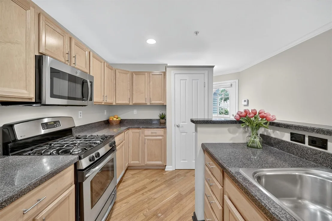 Photo of 412 Viewpoint Terrace