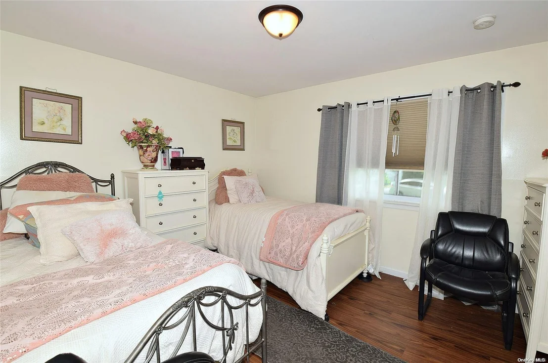Photo of 38 Mohawk Drive
