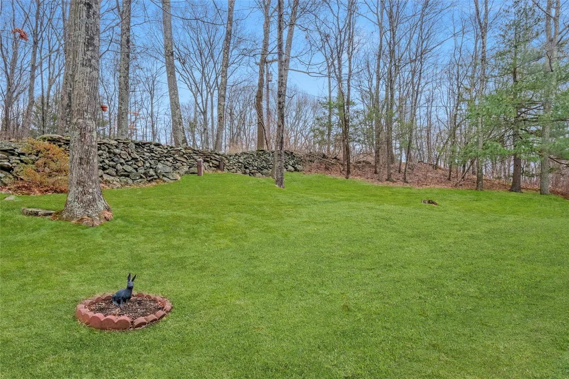 Photo of 19 Split Rock Road