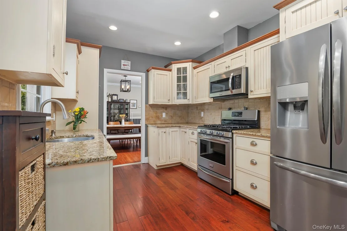 Photo of 1 Colonial Drive