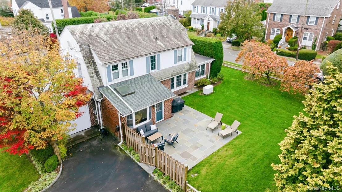 Photo of 17 Emerson Place