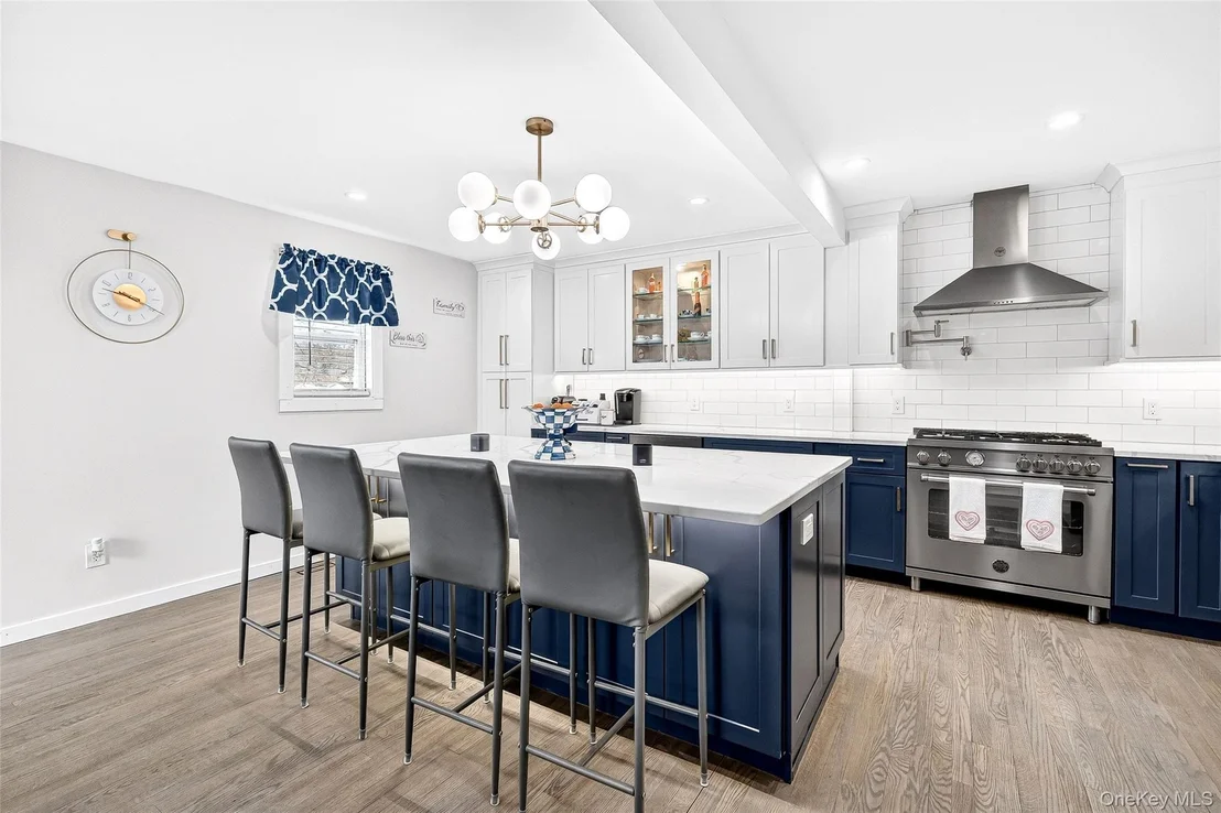 Photo of 53 Hazelton Road