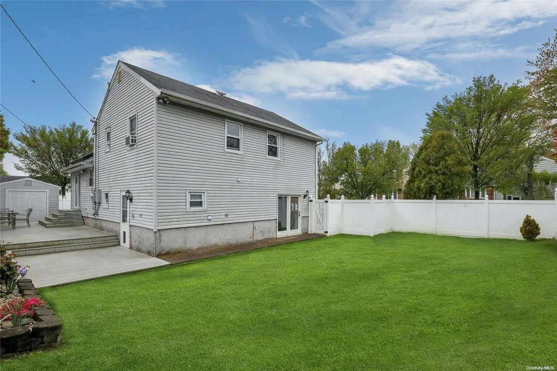 Photo of 33 Elizabeth Drive