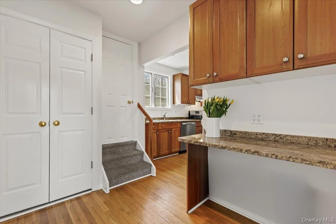 Photo of 6 Walbrooke Circle