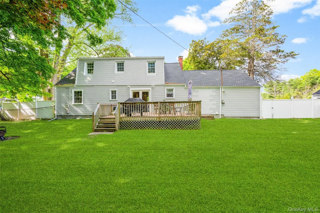 Photo of 30 Orchard Park