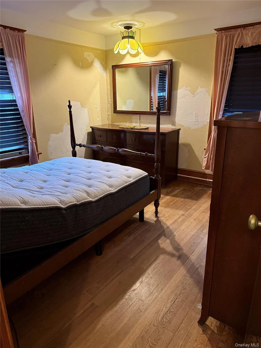 Photo of 19 Lewis Avenue