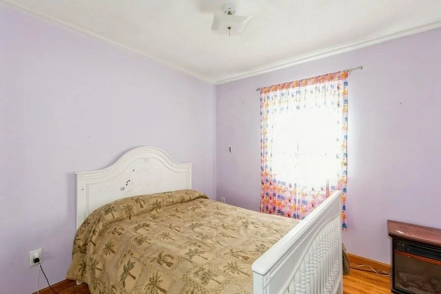 Photo of 118 Pine Neck Avenue
