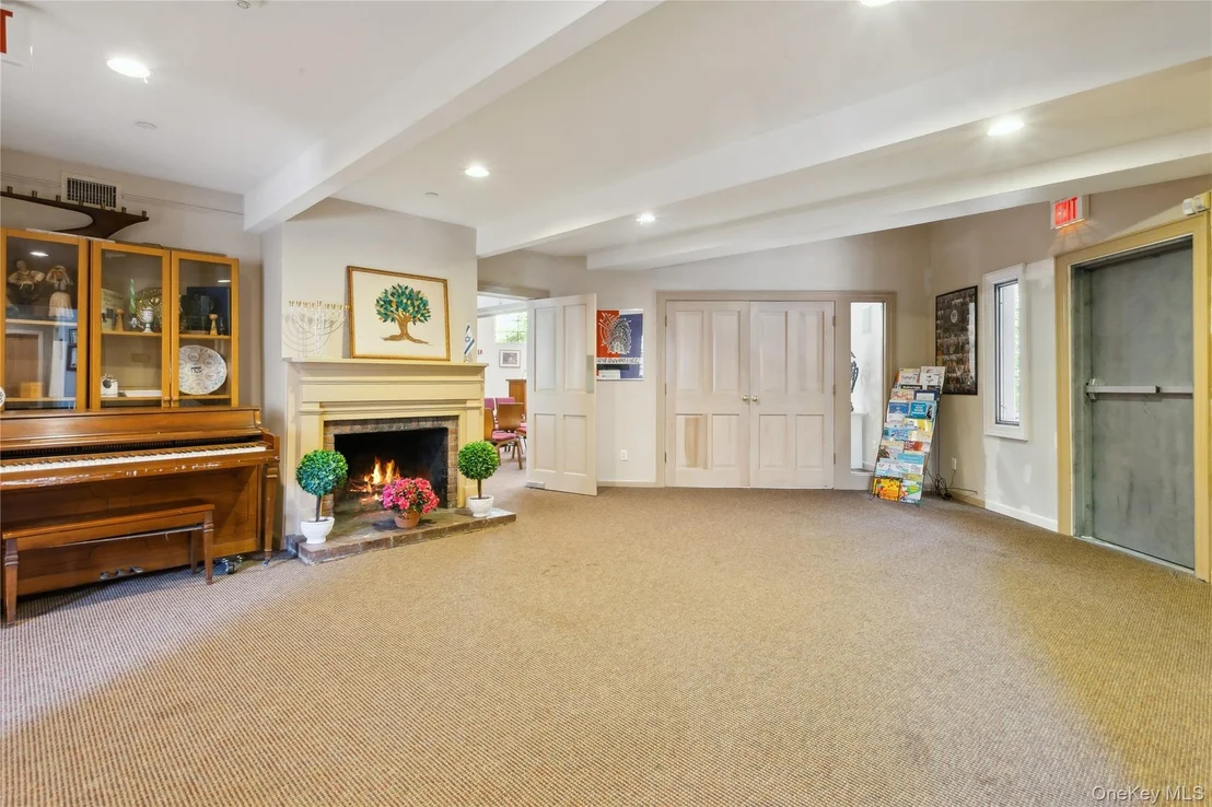 Photo of 58 Goose Hill Road