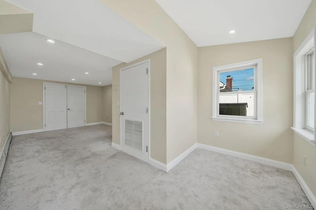 Photo of 37 Chickadee Lane