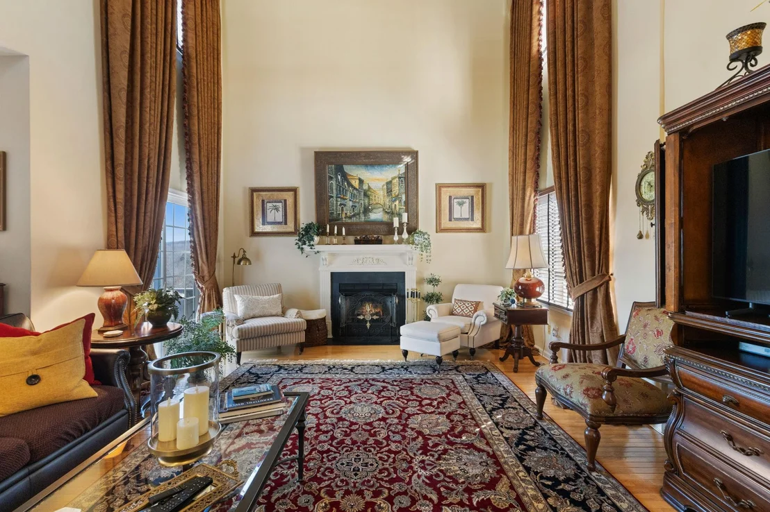 Photo of 147 Duke Drive