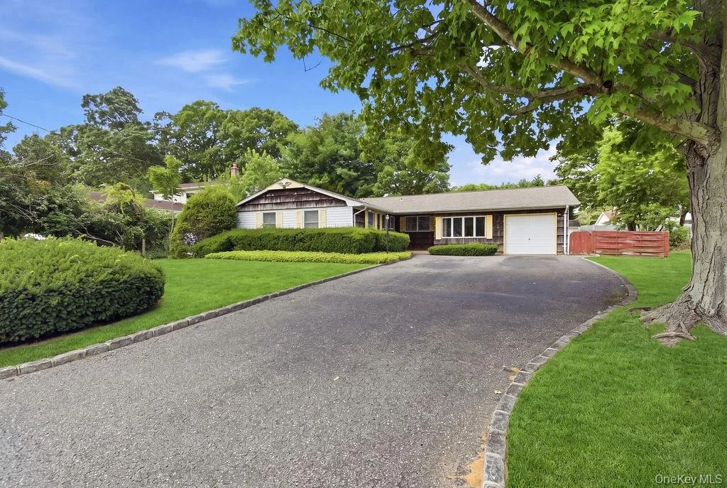 Photo of 6 Budenos Drive