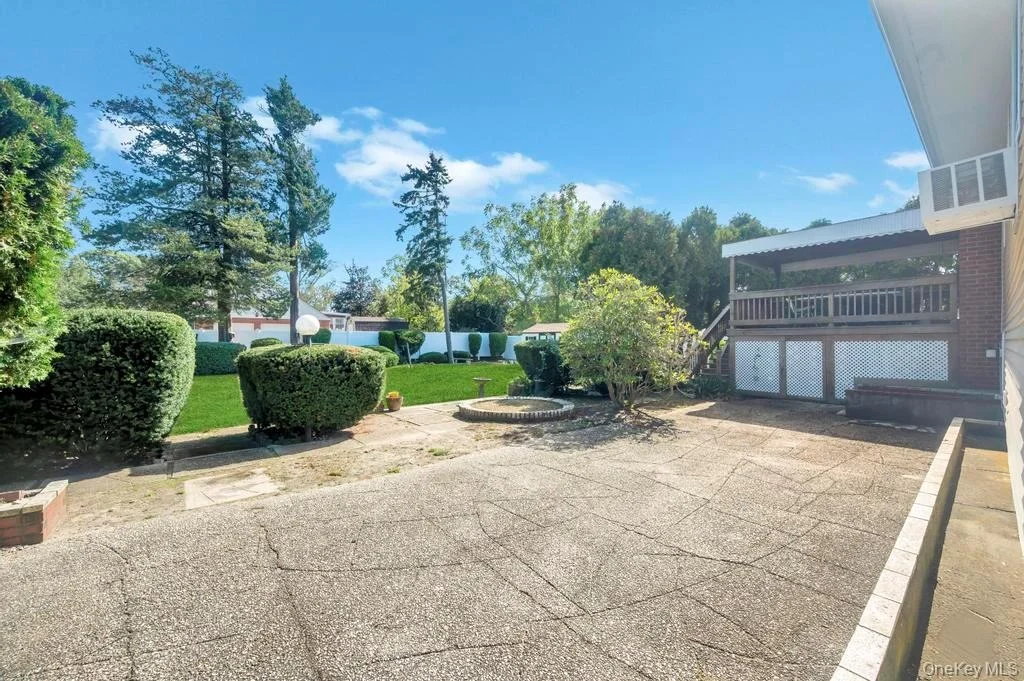 Photo of 1399 Ackerson Boulevard