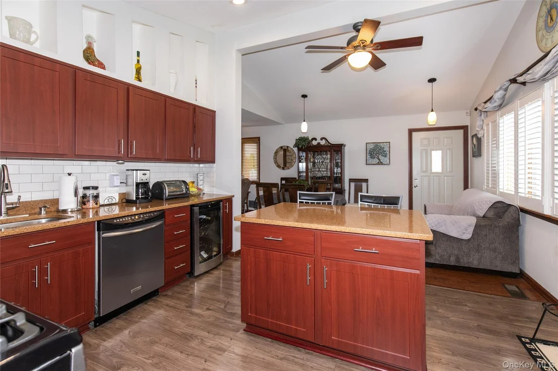 Photo of 43 Pickwick Drive