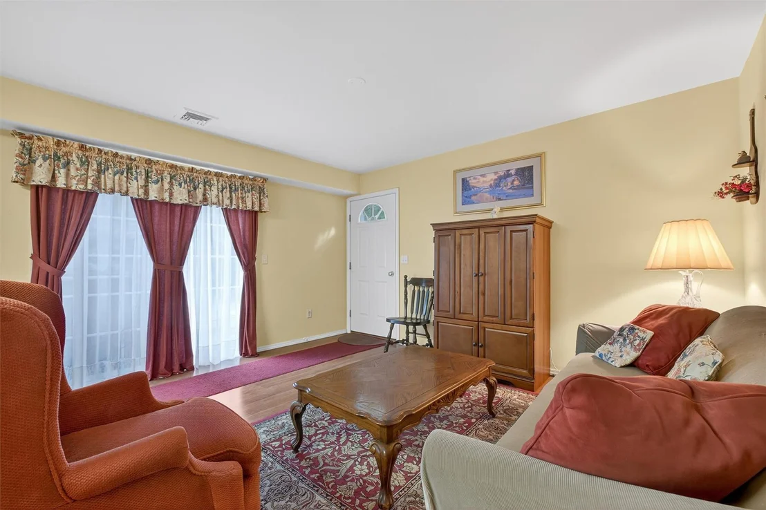 Photo of 114 Bushwick Road
