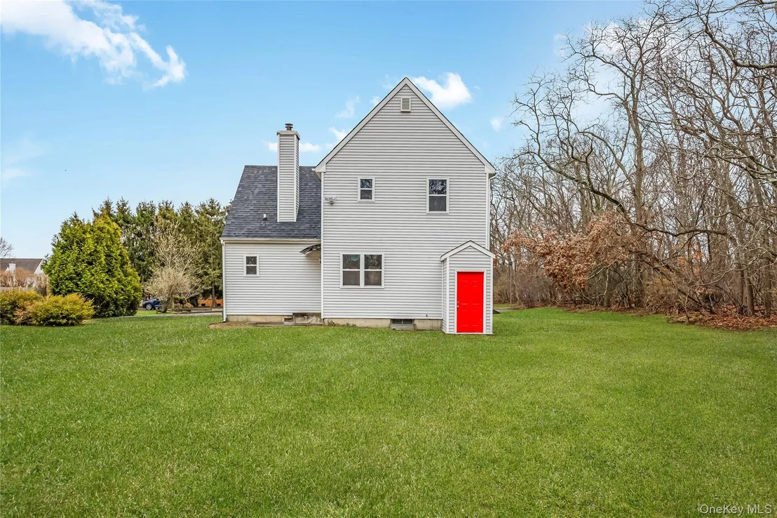 Photo of 24 Buckskin Lane