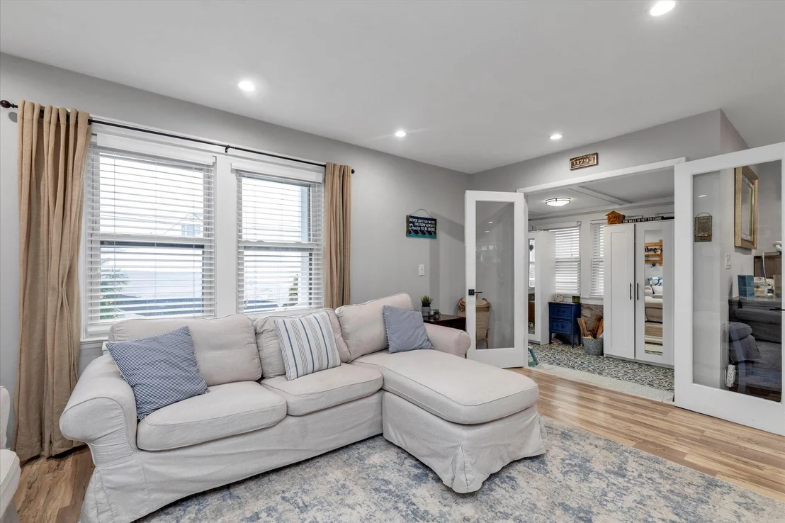 Photo of 20 Beverly Road