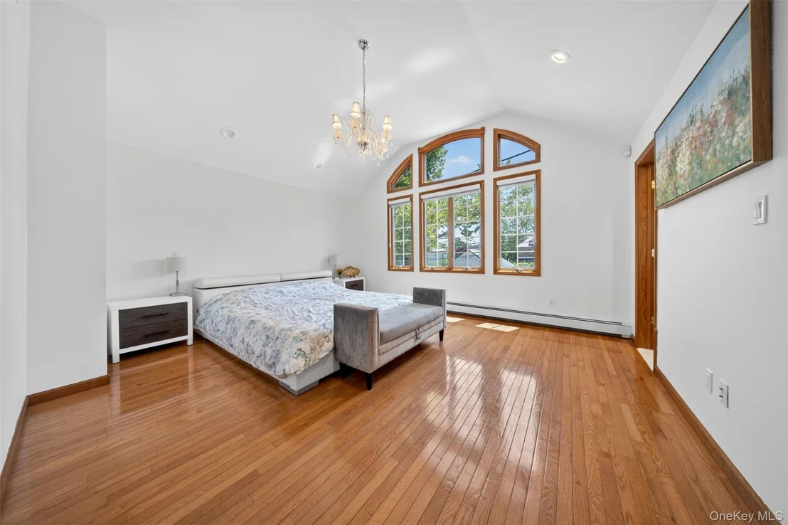 Photo of 162-11 12th Road