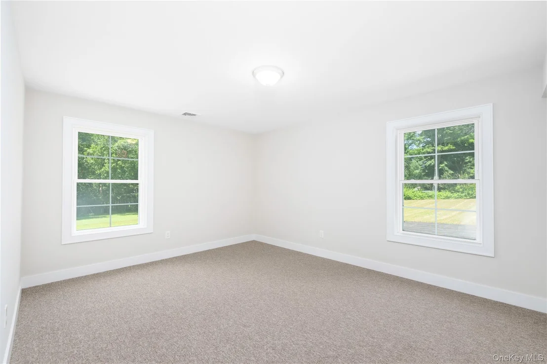 Photo of 15 Tompkins Avenue