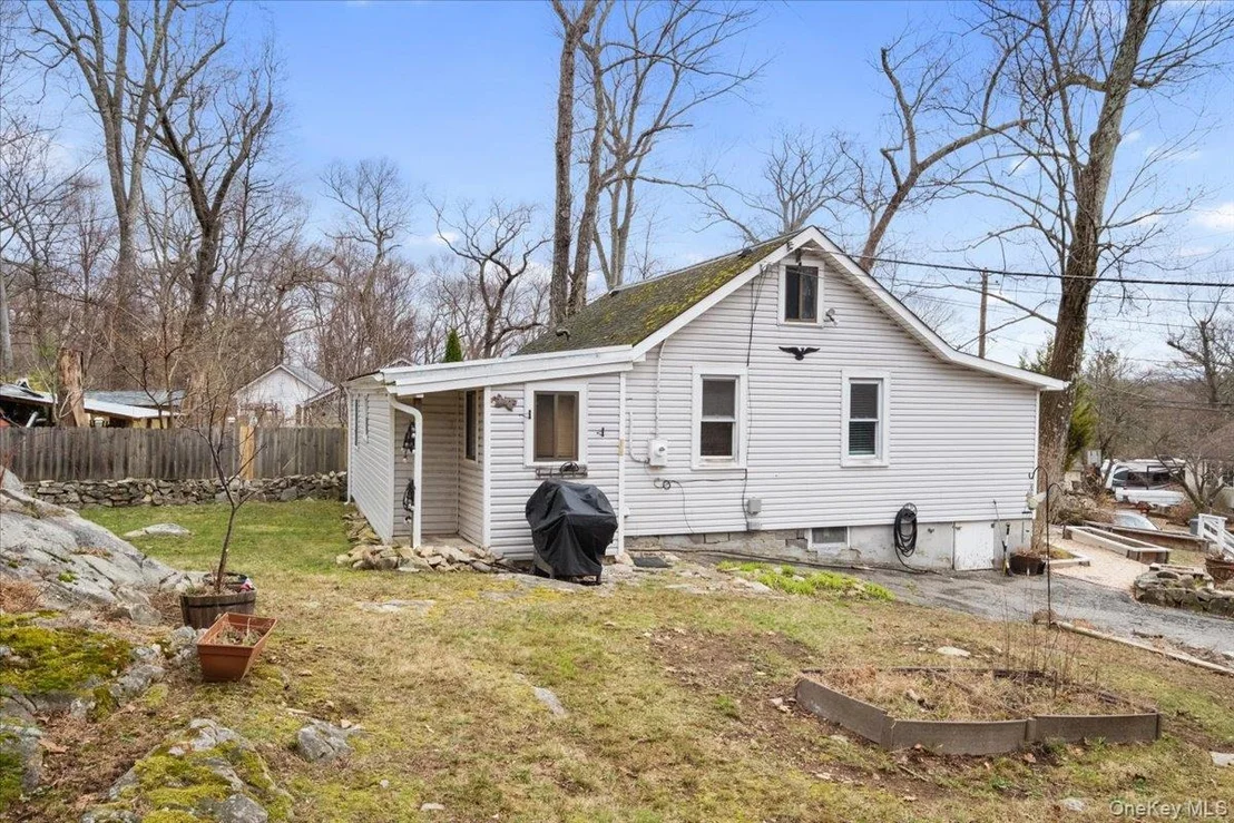 Photo of 45 Laurel Road