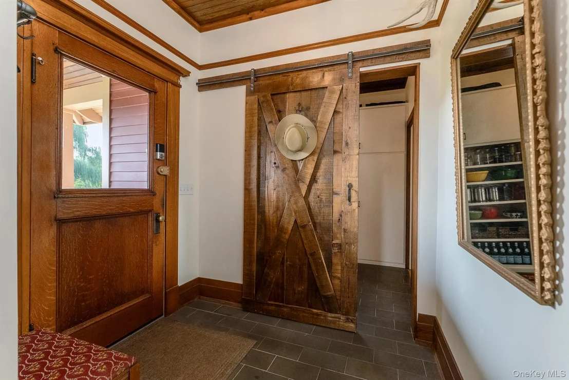 Photo of 108 Latham Circle